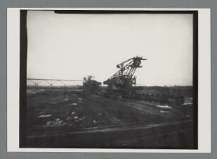Eimerkettenbagger im Tagebau Zwenkau