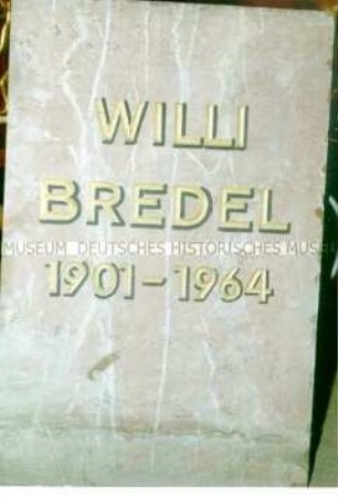 Grab-/Gedenkplatte "Willi Bredel"