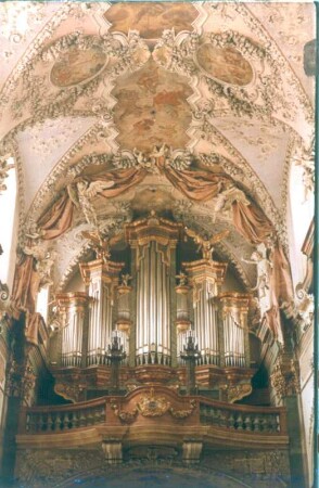 Orgel von F. Feller d. Ä. (1836-1841). Osek, Klosterkirche Mariä Himmelfahrt, Hauptorgel