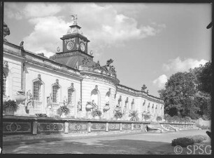Potsdam, Bildergalerie, Südseite, Blick nach Osten.