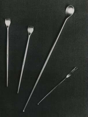 "British Design", Frankfurt a.M. 1958. Vorlegebesteck von Geoffrey G. Bellamy