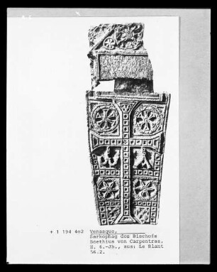 Venasque: Sarkophag des Bischofs von Carpentras