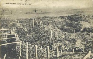 Franz. Schützengraben vor Verdun.