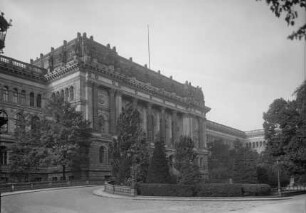 Technische Universität