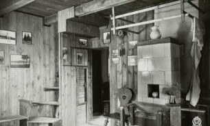 Kleinhennersdorf (Gohrisch-Kleinhennersdorf). Neue Clubhütte der Gipfelstürmer, Inneres