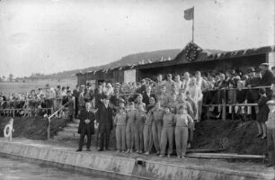 Einweihung des Freibades auf dem Gulus-Feld
