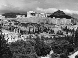 Athen. Akropolis (450ante). Südabhang