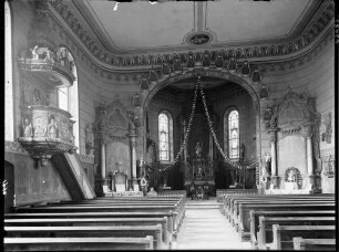 Schenkenzell katholische Pfarrkirche Sankt Ulrich - Innenansicht Richtung Chor