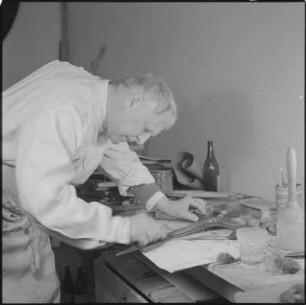 Portraitserie Ewald Mataré : Mataré, Ewald (1887-1965; Maler, Bildhauer)