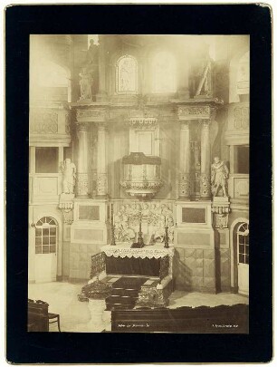 Dresden-Altstadt, Annenkirche. Altar
