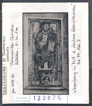 Regensburg, St. Emmeran: Vorhalle, Thronender Christus, Kalkstein