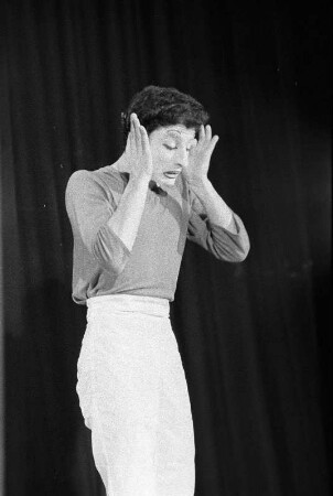 Pantomimenabend mit Samy Molcho. Berlin, 11.03.1961 (Beginn seiner Europa-Karriere)