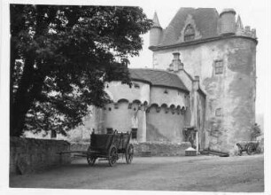 Liebstadt. Schloss Kuckuckstein (wohl 1251/1300). Wehrgang mit Bergfried