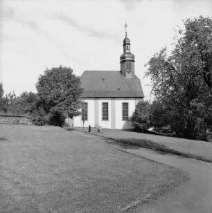 Evangelische Pfarrkirche; Waldems, Kirchgasse 12