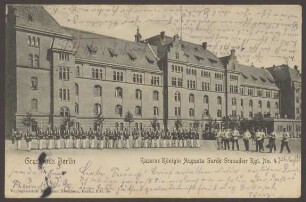 Ansichtskarte Soldaten vor dem Kasernengebäude, Friesenstraße