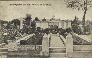 Heldengräber auf dem Friedhof in Vouziers