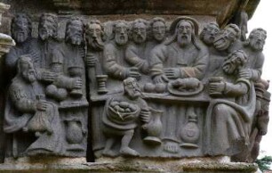 Frankreich. Bretagne. Finistere. Guimiliau. Enclos paroissial. Umfriedeter Pfarrhof. Calvaire. 1581 bis 1588. Umfasst mehr als 200 Figuren