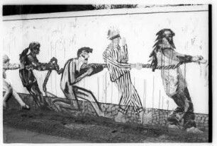 Kleinbildnegative: Wandmalerei an der HdK, Grunewaldstr. 2-5, 1983