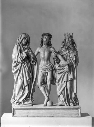 Der tote Christus von Maria und Gottvater gehalten