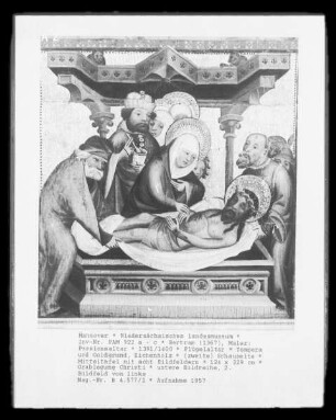 Passionsaltar — Mitteltafel mit acht Bildfeldern — Grablegung Christi