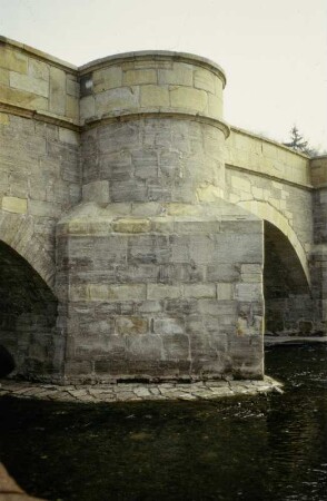 Alte Werrabrücke, Crenzburg