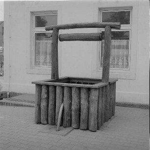 Großerkmannsdorf, Kr. Dresden, Schöpfbrunnen