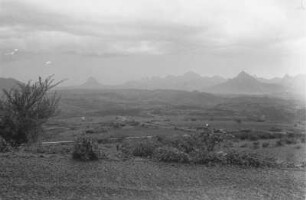 Die Berge bei Adwa : Blick auf die Adwa-Berge von der Straße von Adwa nach Aksum aus.