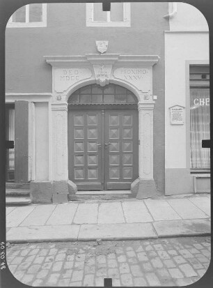 Meißen : Burgstraße, Nr. 8 , Hof , Portal