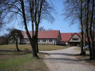 Milmersdorf, Engelsburg 1