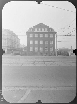 Dresden-Neustadt, Großenhainer Straße 37. Wohnhaus. Straßenfront