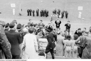 Berlin, Chausseestraße 96, Walter-Ulbricht-Stadion. 1. Deutschlandtreffen der Jugend, Massensportveranstaltung, Pfingsten, 29. Mai 1950