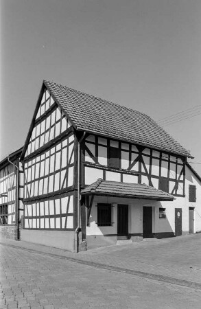 Ehemalige Scheune (Scheune, Fachwerk); Allendorf, Hauptstraße 49