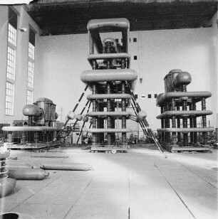 Dresden-Übigau, Overbeckstraße 48. VEB Transformatoren- und Röntgenwerk Dresden. Wechselspannungsprüfanlage 2,25 MV