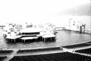 Bregenz: Festspielbühne im See zu Bregenz