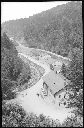 Edle Krone. Bahnhof u. Hotel