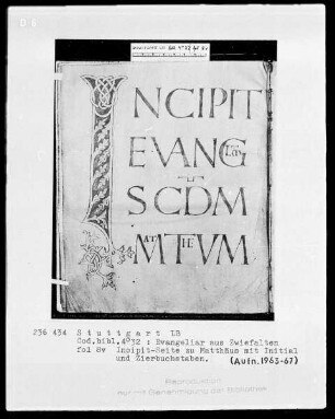 Evangeliar aus Zwiefalten — Initiale I(NCIPIT EVANGELIUM SECONDUM MATHEUM), Folio 8verso