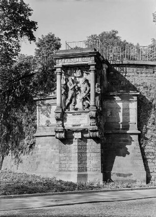 Kurfürst-Moritz-Denkmal