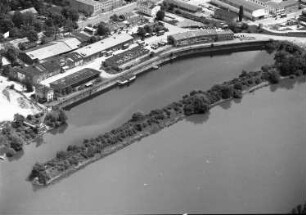 Dresden-Neustadt. Neustädter Hafen (1872/1876, Erweiterung 1876) und Umgebung. Luftbild-Schrägaufnahme nach Ostsüdosten