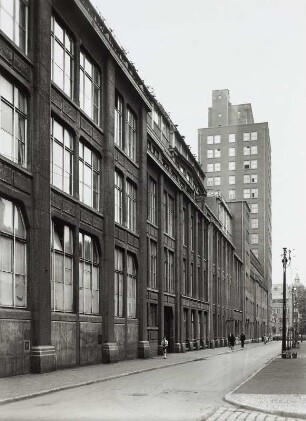 Jena, Carl-Zeiss-Werke