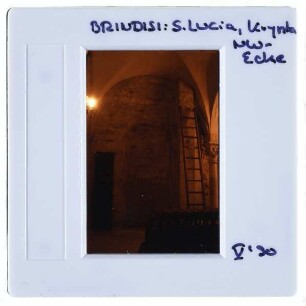 Brindisi, Kirche der Heiligen Dreifaltigkeit/ Santa Lucia : Krypta, Nordwestecke