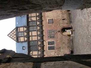 Museum Burg Falkenstein im Harz : Burg Falkenstein bei Meisdorf gehört zu den am besten erhaltenen mittelalterlichen Burgen im Harz, Innenhof, aufgenommen 2004