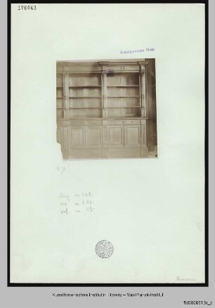 Vitrinenschrank