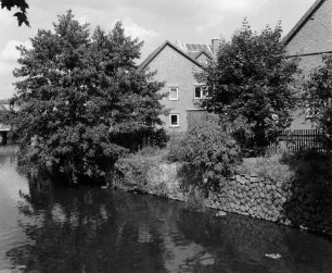 Uferbebauung und Gärten(gegenüber Nr. 10); Lauterbach, Hinter der Langgasse, Hinter der Langgasse 10