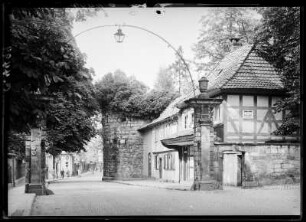 Hannoversch Münden. Teil der Stadtbefestigung mit Stadttorpfeilern