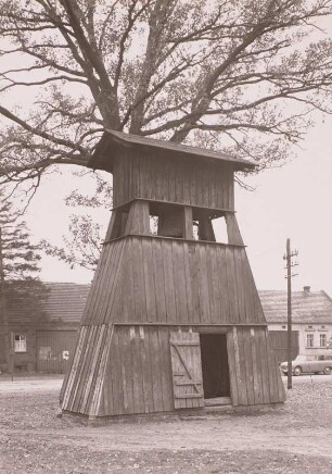 Glockenturm, Striesow