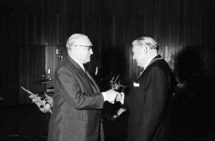 Bad Krozingen: Kurhaus; 50 Jahre Bürgermeister Hellmann; Glückwünsche Minister Seifriz