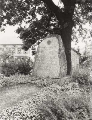 Gedenkstein "Den Gründern des Deutschen Reiches"