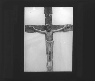 Klosterwald = Wald (altes Holzkreuz)