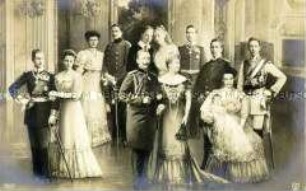 Wilhelm II. und Auguste Viktoria im Kreise der Familie
