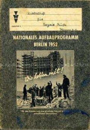 Diktatheft für den Russischunterricht einer Schülerin der 6. Klasse mit gestaltetem Umschlag zum Nationalen Aufbauprogramm Berlin